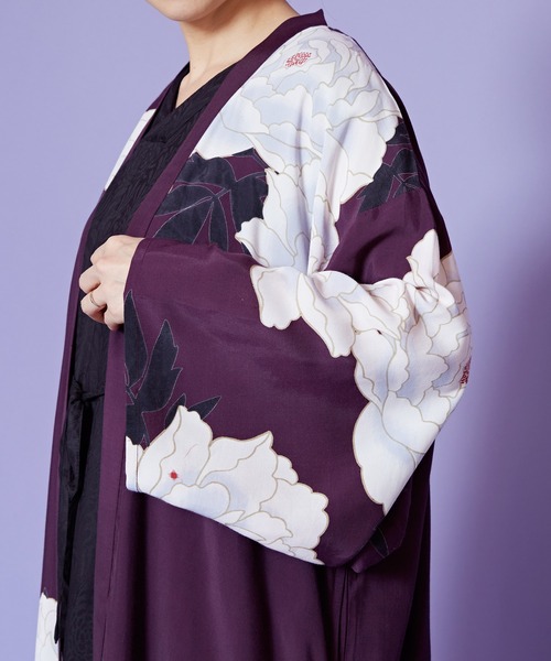 カヤ(カヤ)の「【カヤ】絢爛UV羽織(カーディガン/ボレロ・レディース・ブラック×レッド/ネイビー/パープル/ダークグレー/ダークネイビー・FREE)」の19枚目の写真