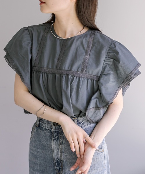 PUAL CE CIN（ピュアルセシン）の「袖フリルレースブラウス（シャツ/ブラウス・レディース・ブラック/グレー/オフホワイト・FREE）」の11枚目の写真