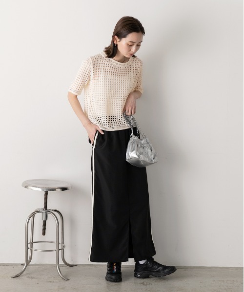 ad thie（アドティエ）の「透かし編み サマーニットプルオーバー（Tシャツ/カットソー・レディース・アイボリー/オフホワイト/ブラック・FREE）」の21枚目の写真