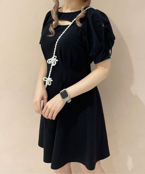 TORTE(トルテ)の「フロントあきタックワンピース(ワンピース・レディース・ブラック/ベージュ/ライトブルー/レッド系その他・FREE)」の2枚目の写真