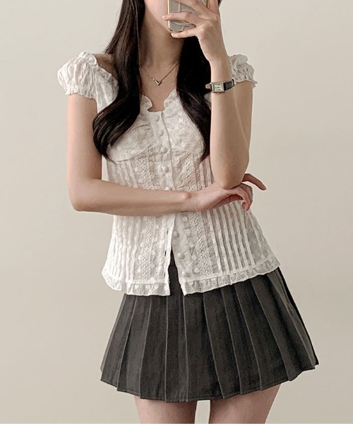 VIVID LADY(ビビッドレディー)の「2wayパンチング入りブラウス レディース 半袖バレエコア(シャツ/ブラウス・レディース・ホワイト・FREE)」の3枚目の写真