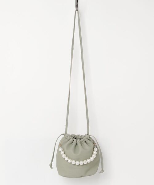 SALTMINT(ソルトミント)の「〔選べる5color / 2way仕様〕パールボールチェーン巾着バッグ バレエコア(ハンドバッグ・レディース・ベージュ/グリーン/ブルー/イエロー/ピンク・ONESIZE)」の18枚目の写真