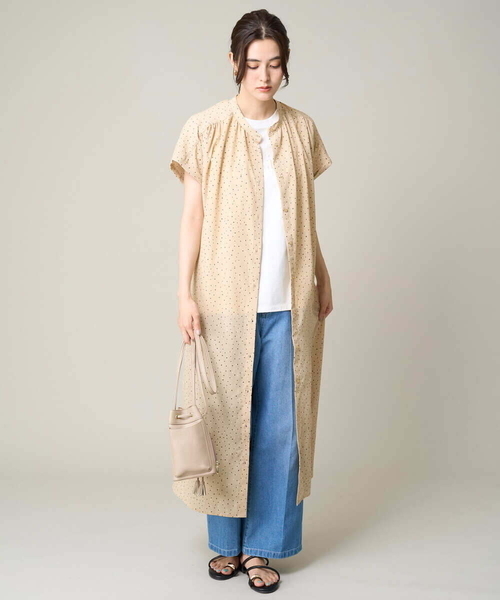 a.v.v（アーヴェヴェ）の「【洗える】シフォンドットバンドカラーワンピース（ワンピース・レディース・ベージュ/ブラック・40/38/36/34/42）」の16枚目の写真
