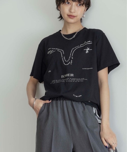 Eimee Law（エイミーロウ）の「テキストロゴトップス（Tシャツ/カットソー・レディース・ブラック/ホワイト系1/ホワイト系2・38）」の3枚目の写真