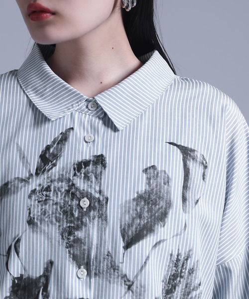 kOhAKU(コハク)の「かすれプリントストライプ柄シャツ(シャツ/ブラウス・レディース・ライトブルー/ブラック・2/1)」の19枚目の写真