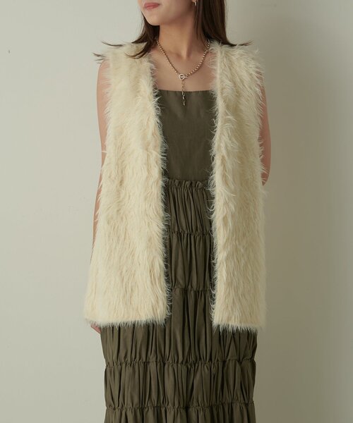 Lui's（ルイス）の「シャギーベスト（ダウンベスト・レディース・ブラック/アイボリー/ブラウン・FREE）」の16枚目の写真