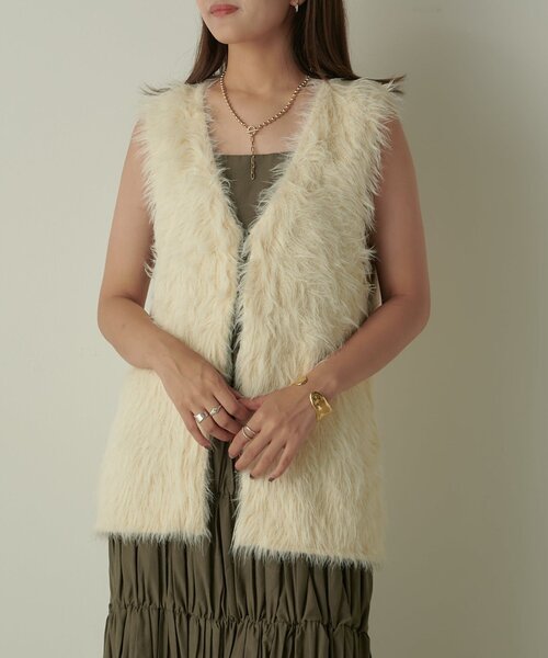 Lui's（ルイス）の「シャギーベスト（ダウンベスト・レディース・ブラック/アイボリー/ブラウン・FREE）」の17枚目の写真