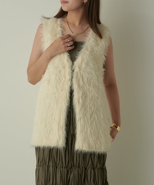 Lui's（ルイス）の「シャギーベスト（ダウンベスト・レディース・ブラック/アイボリー/ブラウン・FREE）」の18枚目の写真