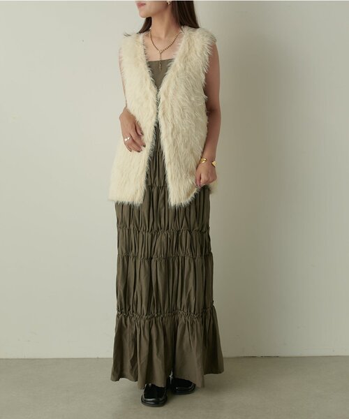 Lui's（ルイス）の「シャギーベスト（ダウンベスト・レディース・ブラック/アイボリー/ブラウン・FREE）」の7枚目の写真