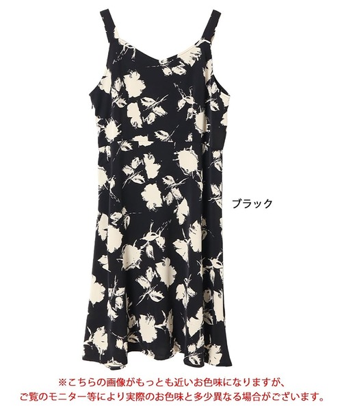 GOLDJAPAN(ゴールドジャパン)の「花柄Aラインキャミソールワンピース【大きいサイズ対応】(ワンピース・レディース・ブラック・3L/LL/4L)」の13枚目の写真