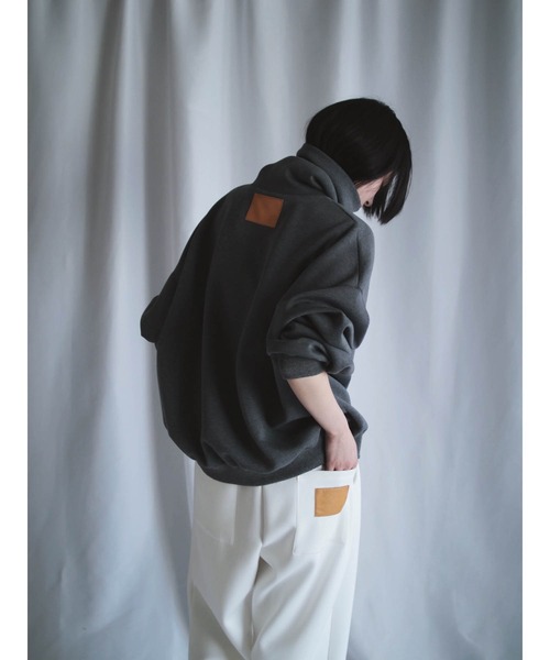 G.V.G.V.（ジーヴィージーヴィー）の「EXTRA HIGH NECK TOP（スウェット・メンズ・ブラック/ダークグレー・ONE SIZE）」の9枚目の写真