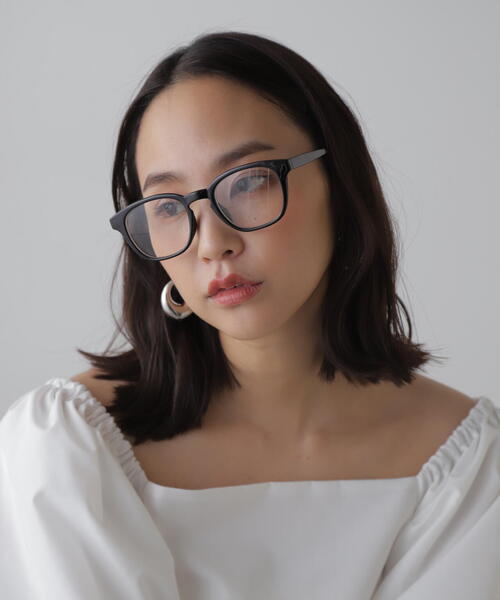 FREE'S MART（フリーズマート）の「◆ライトカラーサングラス（サングラス・レディース・ブラック/ホワイト/ベージュ・ﾌﾘ-）」の2枚目の写真