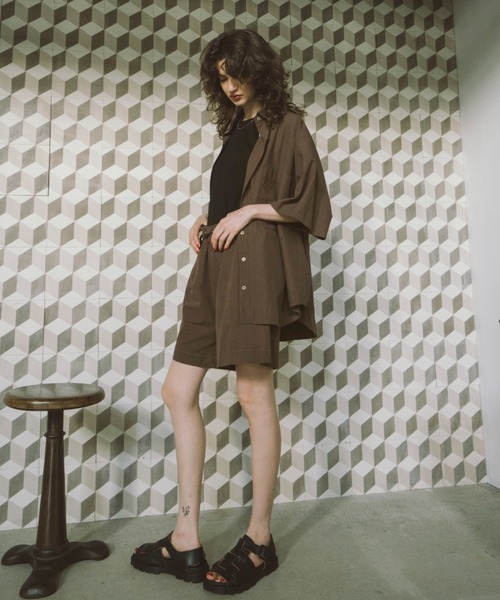 HANNE（アン）の「ハーフスリーブシャツセットアップ（シャツ/ブラウス・レディース・ピンク/ベージュ/ネイビー/ブルー/ブラウン・FREE）」の6枚目の写真