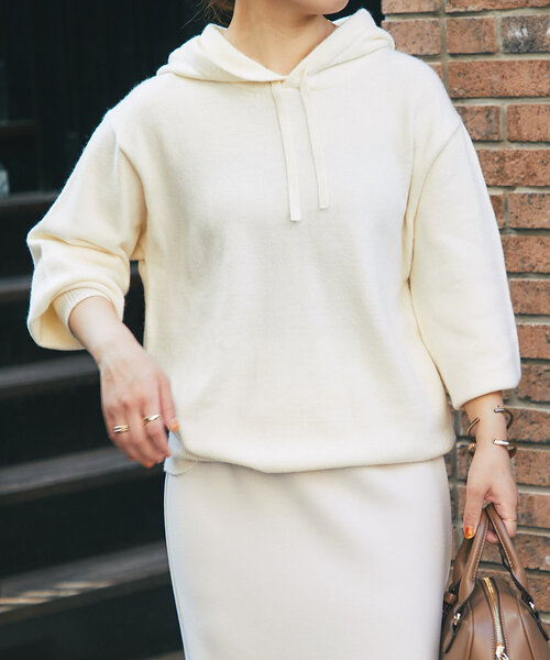 un dix cors（アンディコール）の「《セットアップ対応可》アルパカタッチニットフーディー（パーカー・レディース・チャコールグレー/アイボリー/ブラック・FREE）」の4枚目の写真