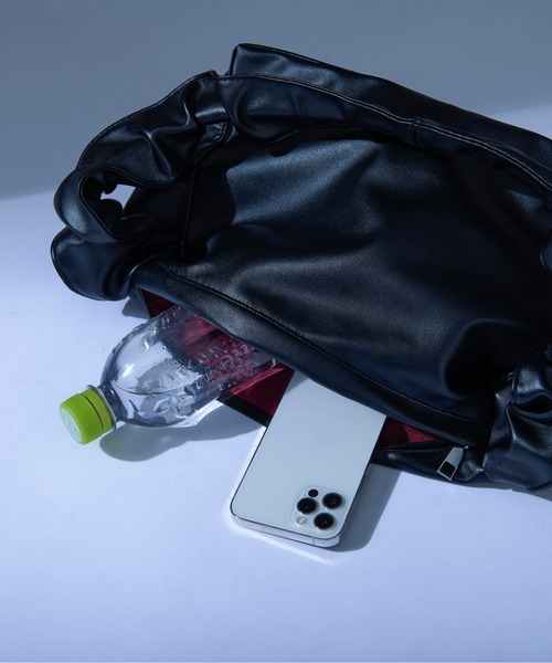 Ellno Loset(エルノロゼット)の「シャーリングBAG(ショルダーバッグ・メンズ・ブラック/シルバー・FREE)」の16枚目の写真
