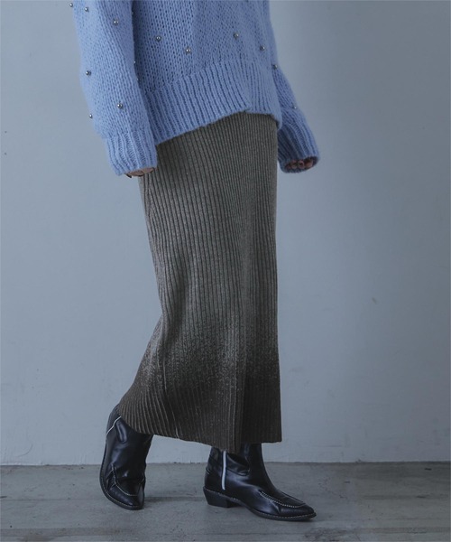 miette（ミエット）の「箔プリントリブニットスカート（スカート・レディース・グレー/ブラック/レッド・FREE）」の2枚目の写真