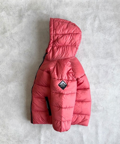 BIG FIELD(ビッグフィールド)の「アトラスマウンテンジャケット(ダウンジャケット/コート・キッズ・ブラック/カーキ/ブラウン/レッド/パープル/イエロー・80/90/95/100/110/120/130/140/150)」の10枚目の写真