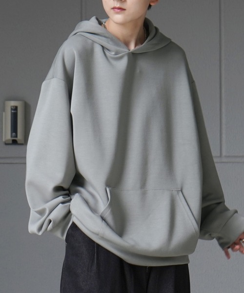 Confirm（コンファーム）の「ドレープとろみ ビッグシルエット ダンボールニット プルオーバーパーカー フーディー【Confirm】（パーカー・メンズ・ブラック/ホワイト/チャコールグレー/グレー/サックスブルー/ミント・M/L）」の5枚目の写真
