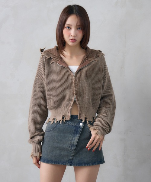 ENVYM（アンビー）の「ジップ ダメージ ニット ショート パーカー（カーディガン/ボレロ・レディース・ネイビー/ブラウン/ブラック・FREE）」の11枚目の写真