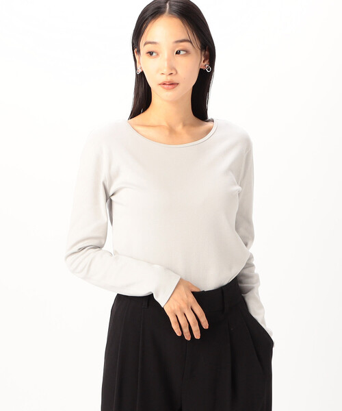 COMME CA ISM(コムサイズム)の「綿100% 吸湿発熱 あったか クルーネックTシャツ(Tシャツ/カットソー・レディース・ブラック/ホワイト/ライトグレー/チャコール・MEDIUM/LARGE)」の12枚目の写真