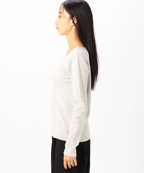 COMME CA ISM(コムサイズム)の「綿100% 吸湿発熱 あったか クルーネックTシャツ(Tシャツ/カットソー・レディース・ブラック/ホワイト/ライトグレー/チャコール・MEDIUM/LARGE)」の19枚目の写真