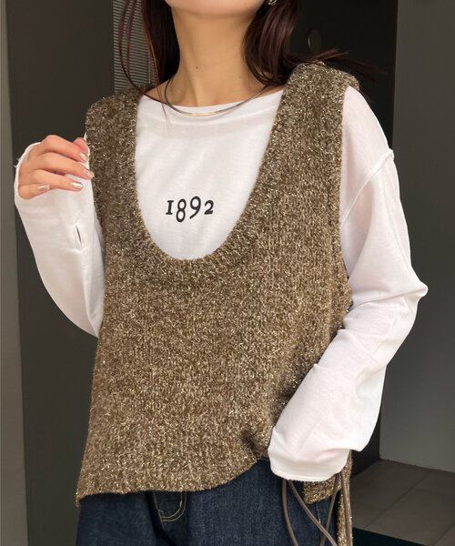 CIAOPANIC TYPY（チャオパニックティピー）の「深Uネックラメニットベスト（ベスト・レディース・グレー/グレイッシュベージュ/アイボリー/ブラウン・ONE SIZE）」の6枚目の写真