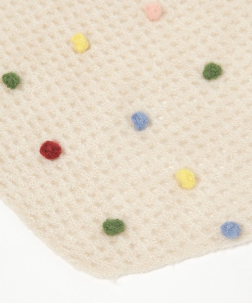 niko and...(ニコアンド)の「オリジナルトライアングルニットスカーフ(ストール/ショール・レディース・ブラック/ベージュ・0)」の9枚目の写真