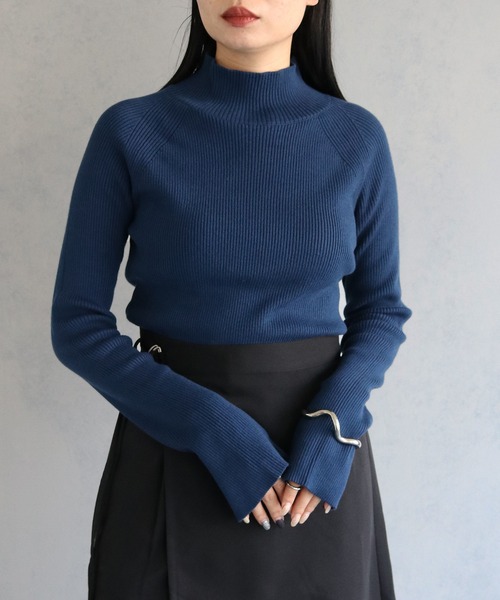 &g'aime(アンジェム)の「【&g'aime】ラグランスリーブリブニットトップス RAGLAN SLEEVE RIB KNIT TOPS(ニット/セーター・レディース・ブラック/グレイッシュベージュ/チャコールグレー/ブルー・FREE)」の4枚目の写真