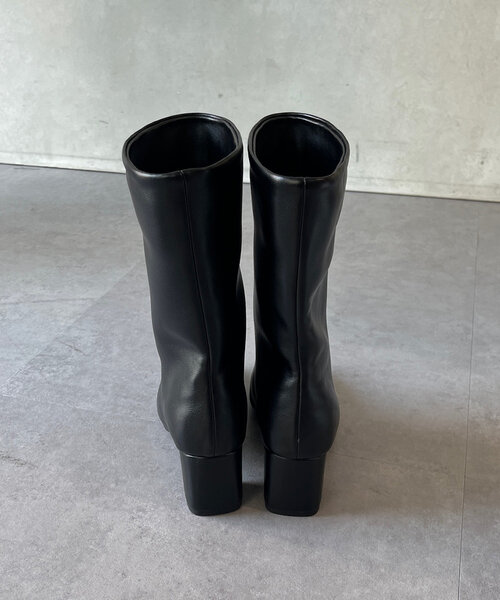 DouDou（ドゥドゥ）の「ルーズフィットミドルブーツ（ブーツ・レディース・ブラック・MEDIUM/SMALL/LARGE）」の5枚目の写真