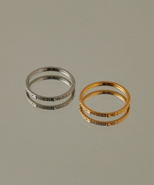ciite' surgical stainless（シーテサージカルステンレス）の「【 金属アレルギー対応 】 デザインビジューリング サージカルステンレス （リング・レディース・シルバー/ゴールド・FREE）」の3枚目の写真