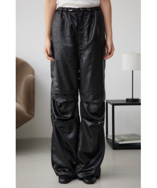 AZUL by moussy(アズールバイマウジー)の「ドロストリングパラシュートパンツ(スラックス・レディース・ブラック系その他2/グレー・MEDIUM/SMALL)」の6枚目の写真
