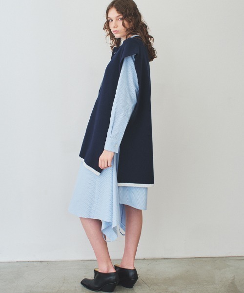 soduk(スドーク)の「【soduk】big knit vest(ベスト・レディース・ネイビー/レッド・ONE SIZE)」の14枚目の写真