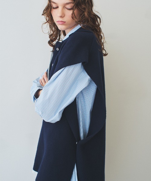 soduk(スドーク)の「【soduk】big knit vest(ベスト・レディース・ネイビー/レッド・ONE SIZE)」の10枚目の写真