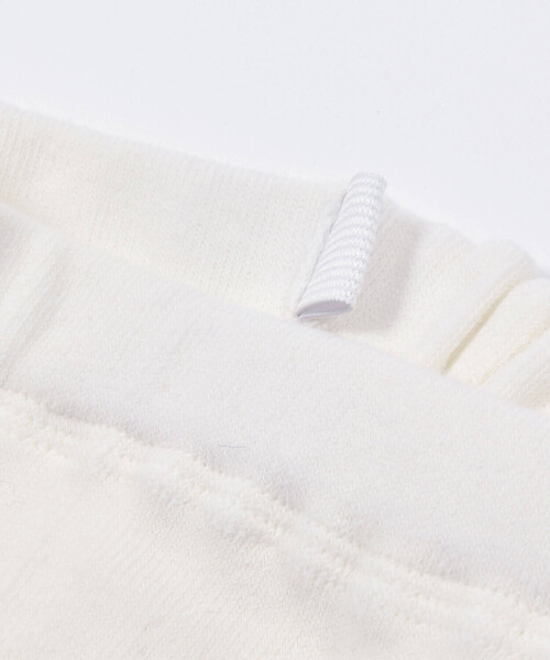 BeBe（ベベ）の「ケーブル編みリボン付きタイツ(80~140cm)（タイツ/ストッキング・キッズ・レッド/ブラック/オフホワイト・M/XS/S/L）」の22枚目の写真