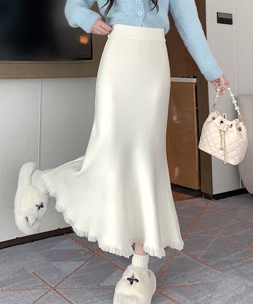 Lace Ladies(レースレディース)の「ハイウエスト マーメイド フリンジ ニット スカート(スカート・レディース・ブラック/アイボリー・FREE)」の10枚目の写真