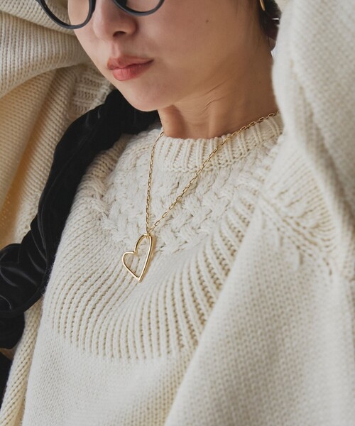 coen（コーエン）の「ロングチェーンハートモチーフネックレス（ヘアゴム・レディース・シルバー/ゴールド・FREE）」の4枚目の写真