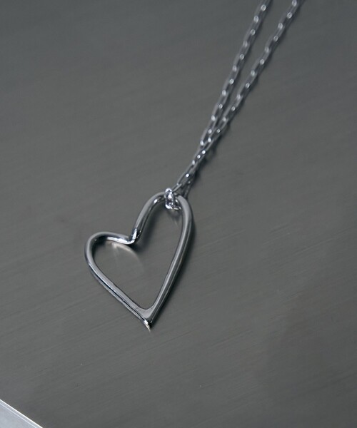 coen（コーエン）の「ロングチェーンハートモチーフネックレス（ヘアゴム・レディース・シルバー/ゴールド・FREE）」の10枚目の写真