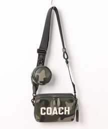 COACH（コーチ）の「チャーター クロスボディ 19・カモ プリント