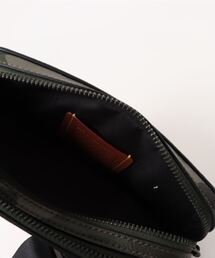COACH（コーチ）の「チャーター クロスボディ 19・カモ プリント