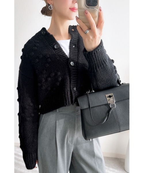 &. NOSTALGIA（アンドドットノスタルジア）の「【ZOZO限定】ハート型ポコポコ編みショートカーディガン（カーディガン/ボレロ・レディース・ブラック/アイボリー/グレー/レッド・M）」の3枚目の写真