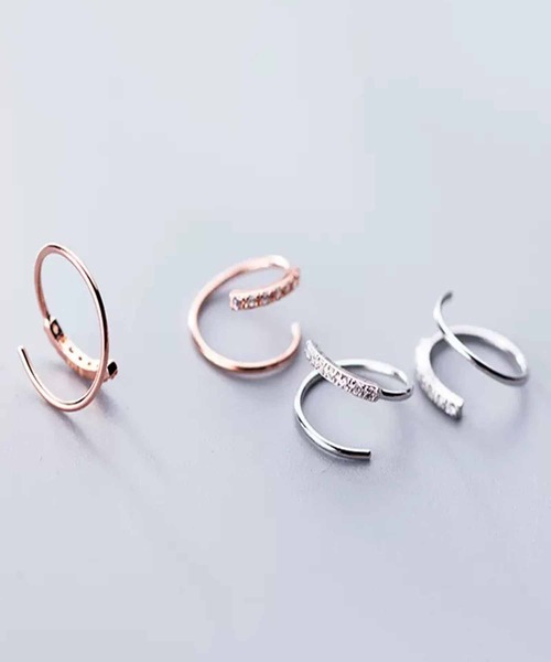 セール】【Silver925刻印入り】金属アレルギー対応 2連風フープ