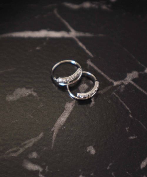 セール】【Silver925刻印入り】金属アレルギー対応 2連風フープピアス