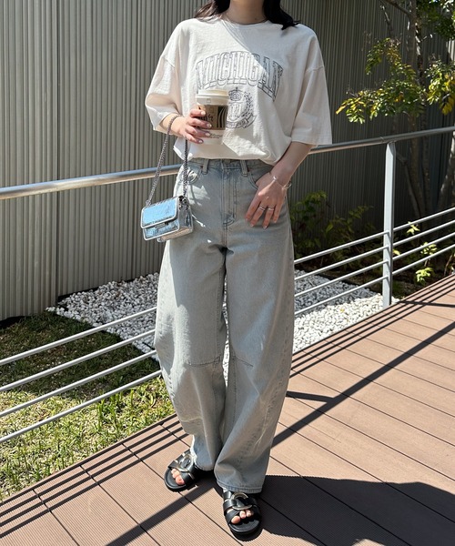 RANAN(ラナン)の「【選べるロゴ】綿100%オーバーサイズTシャツ(ワンポイント刺繍/カレッジロゴ )(Tシャツ/カットソー・レディース・グレー系2/ホワイト系1/ホワイト系2/ベージュ系1/ベージュ系2/グレー系1・LL/L/M)」の9枚目の写真