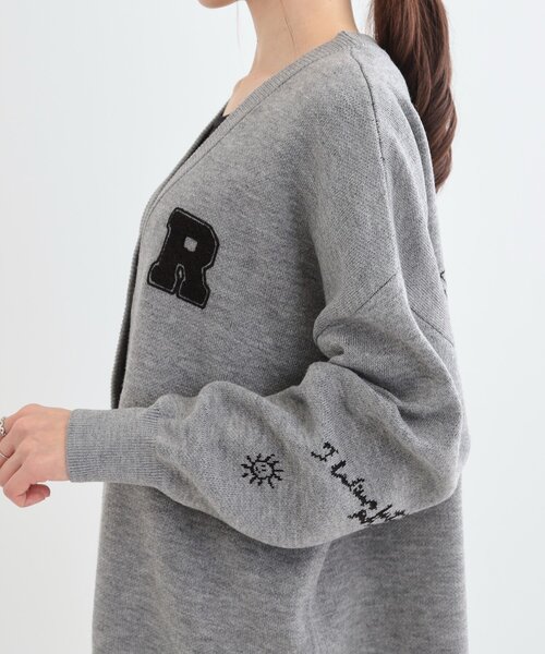 Cutie Blonde（キューティーブロンド）の「【S-LL/体型カバー】刺繍アソート Vネック ゆるニットカーディガン（カーディガン/ボレロ・レディース・グレー系/ネイビー系1・04/03/02/01）」の6枚目の写真