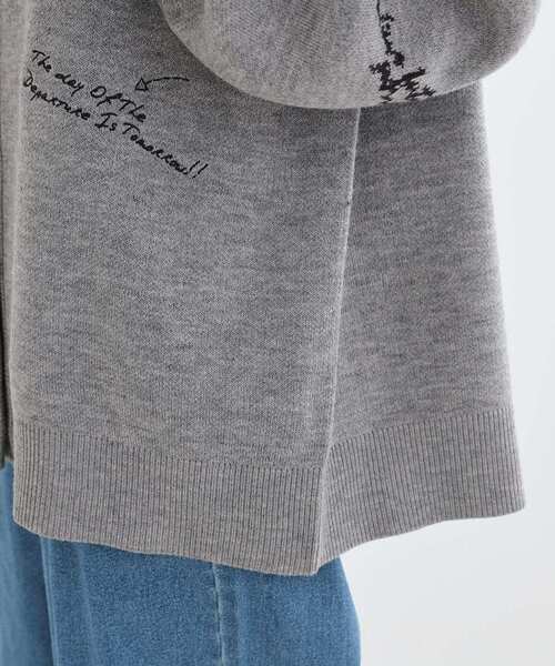 Cutie Blonde（キューティーブロンド）の「【S-LL/体型カバー】刺繍アソート Vネック ゆるニットカーディガン（カーディガン/ボレロ・レディース・グレー系/ネイビー系1・04/03/02/01）」の3枚目の写真