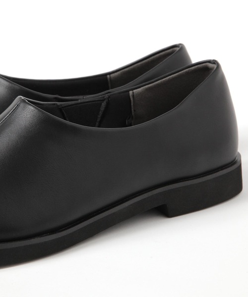 studio CLIP（スタディオクリップ）の「軽らくスクエアトゥスリッポン（スリッポン・レディース・ブラック/オフホワイト・MEDIUM/LARGE）」の9枚目の写真