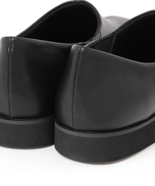 studio CLIP（スタディオクリップ）の「軽らくスクエアトゥスリッポン（スリッポン・レディース・ブラック/オフホワイト・MEDIUM/LARGE）」の10枚目の写真