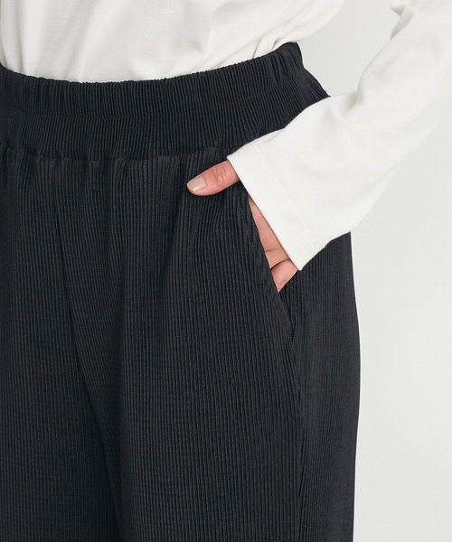 CRAFT STANDARD BOUTIQUE（クラフトスタンダードブティック）の「セルフカットイージープリーツパンツ ◆（その他パンツ・レディース・B/ブラック/A・M/L）」の22枚目の写真