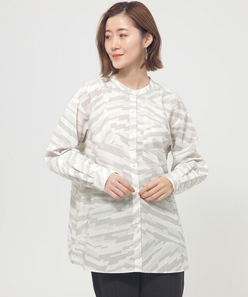 【美品】Rene　パール　ノーカラージャケット　34 Rene ルネ ノーカラージャケット パール装飾 グレー 34