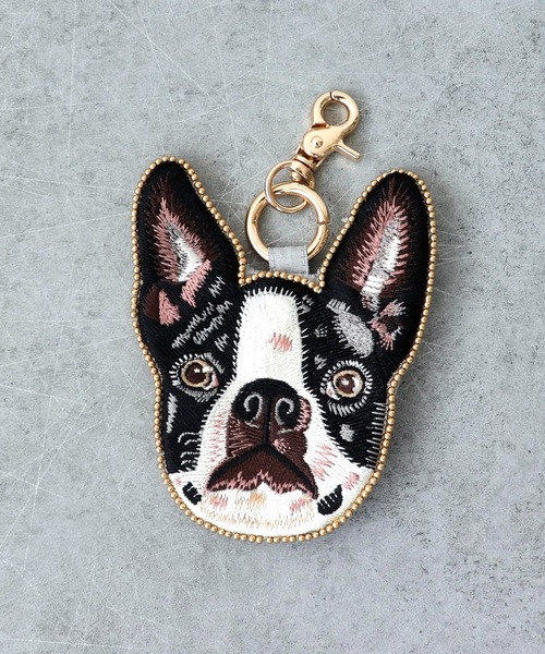 ファッション雑貨・小物その他 August Harmony Traveler Keyring 4BFK450 ドッグ刺繍キーポーチ（キーケース/キーアクセサリー）｜Three